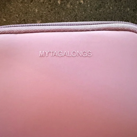 MYTAGALONGS Double Detachable Pouch 💜 - Picture 2 of 11